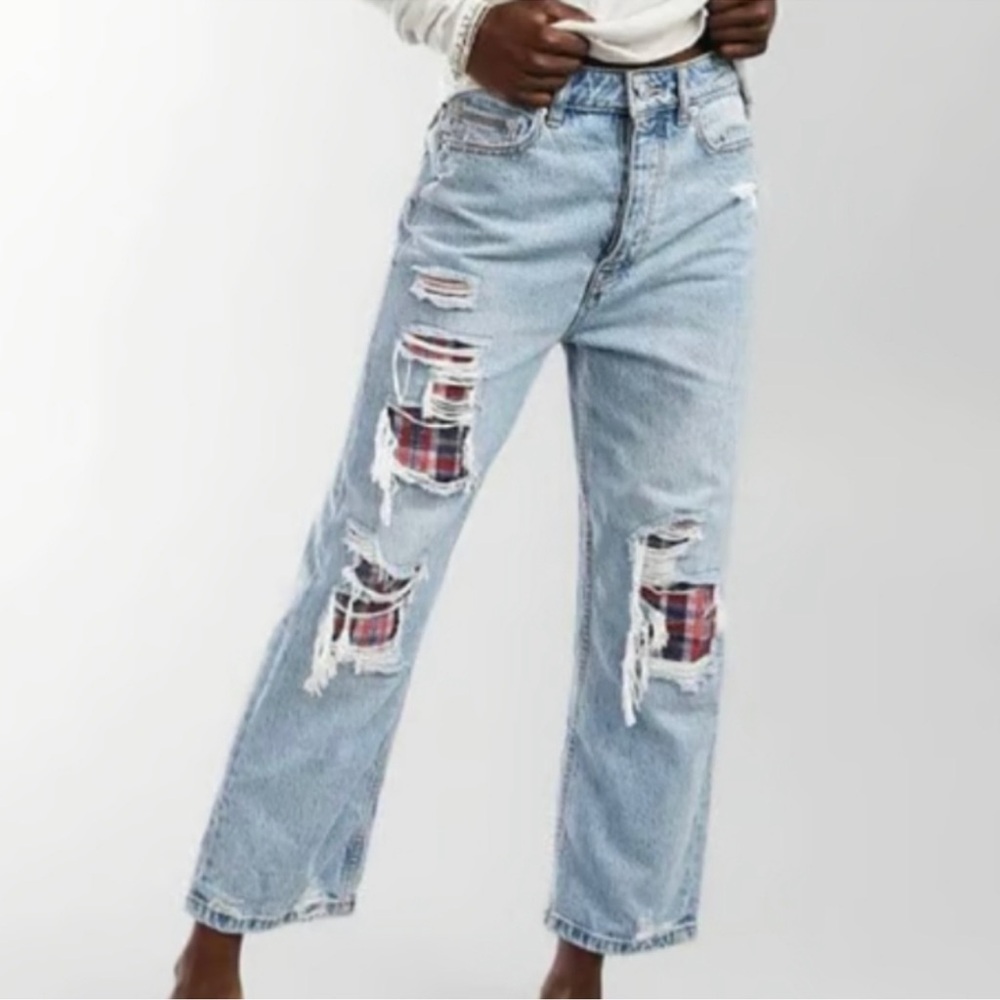 We The Free by Free People High-Rise 90s Boyfriend Distressed Jeans bdg.25 - Picture 2 of 13